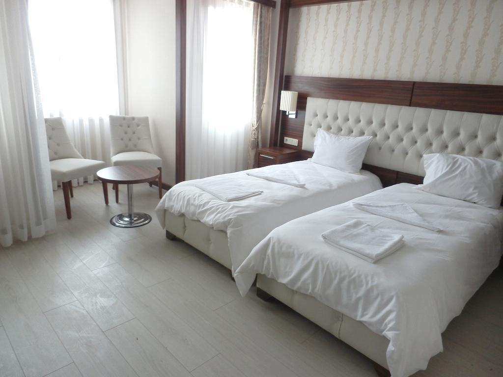 New House Apartment อิสตันบูล ภายนอก รูปภาพ