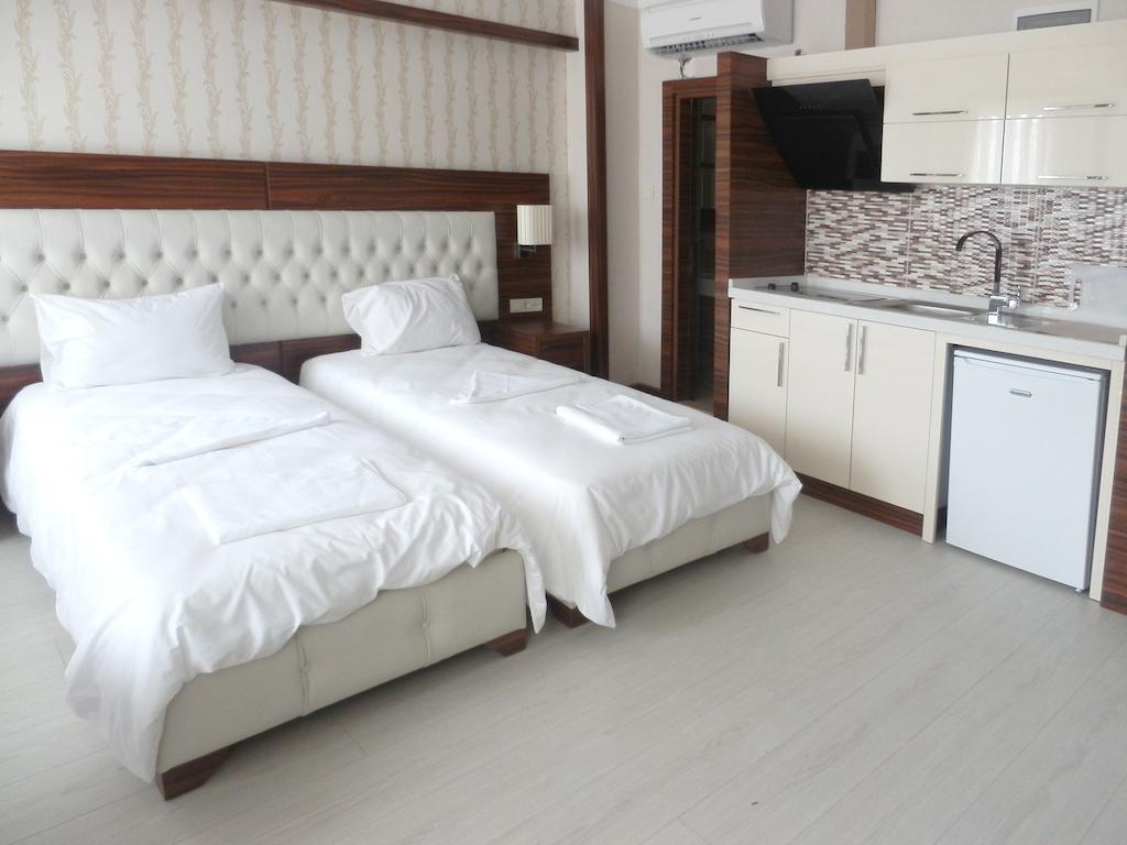 New House Apartment อิสตันบูล ภายนอก รูปภาพ